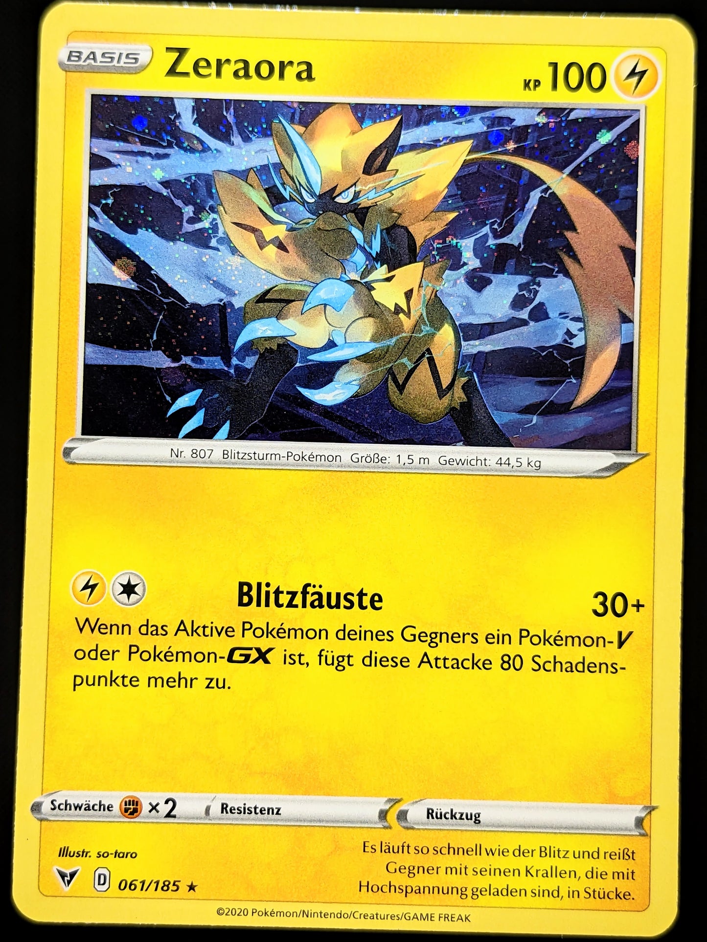 Zeraora Holo 061/185 DE